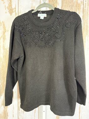 One Two One, Vintage Beaded Sweater. Size Medium. Good used condition!
